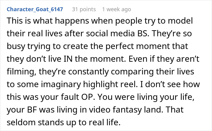 “Are You 6?”: Woman Ruins Her BF’s Proposal Because She Was Hangry, Splits The Internet “Are You 6?”: Woman Ruins Her BF’s Proposal Because She Was Hangry, Splits The Internet