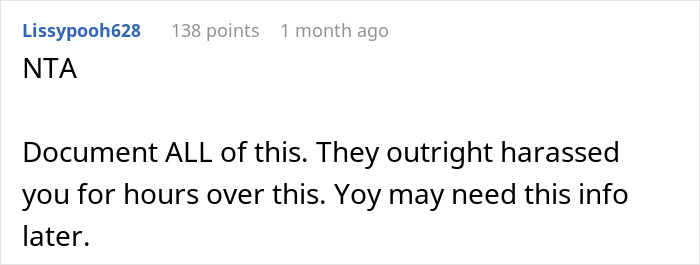 Reddit comment criticizing a stepmom’s behavior causing conflict as kids refuse to celebrate Mother’s Day together. Reddit comment criticizing a stepmom’s behavior causing conflict as kids refuse to celebrate Mother’s Day together.
