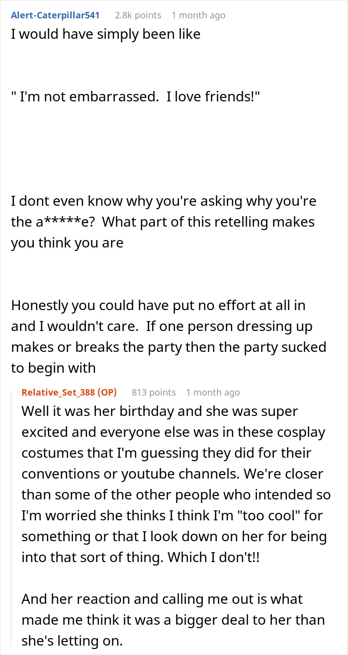 Text conversation discussing a non-fandom lady's Phoebe Buffay cosplay and friend shaming at party. Text conversation discussing a non-fandom lady's Phoebe Buffay cosplay and friend shaming at party.