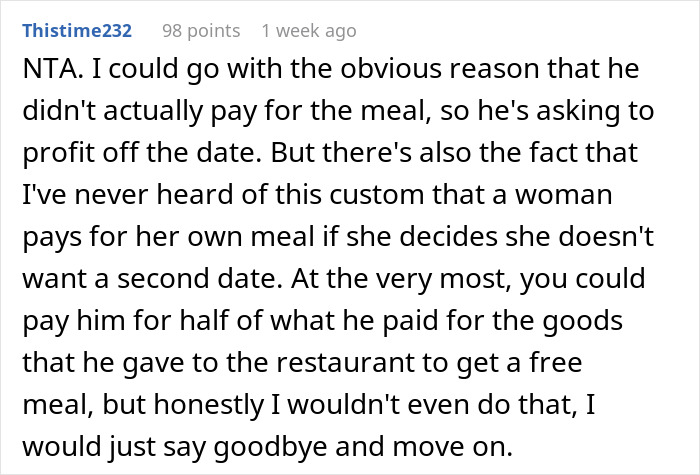 Comment discussing woman telling guy no spark after first date and him demanding payment for free meal.