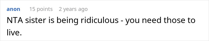 Screenshot of an online comment discussing a woman refusing to risk her health for sister’s wedding photo aesthetic. Screenshot of an online comment discussing a woman refusing to risk her health for sister’s wedding photo aesthetic.