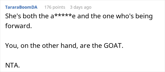 Comment section screenshot showing user calling someone both offensive and forward, while praising another as the GOAT. Comment section screenshot showing user calling someone both offensive and forward, while praising another as the GOAT.