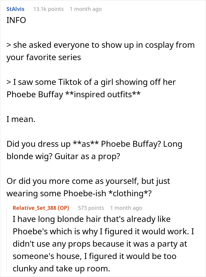 Text post about a non-fandom cosplay party featuring a lady dressing as Phoebe Buffay without props or full costume. Text post about a non-fandom cosplay party featuring a lady dressing as Phoebe Buffay without props or full costume.