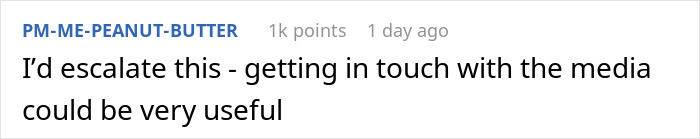 Mom outraged as male steward exposes her chest and lifts nursing cover mid-feed while serving dinner on a flight. Mom outraged as male steward exposes her chest and lifts nursing cover mid-feed while serving dinner on a flight.