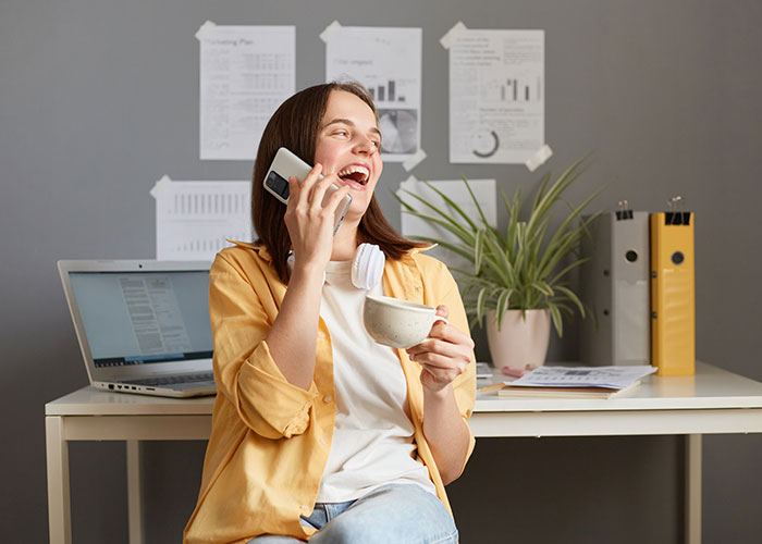 Company’s No Mobile Phones Policy Backfires As Workers Follow Rules To The T Company’s No Mobile Phones Policy Backfires As Workers Follow Rules To The T