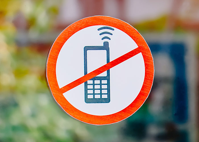 Company’s No Mobile Phones Policy Backfires As Workers Follow Rules To The T Company’s No Mobile Phones Policy Backfires As Workers Follow Rules To The T