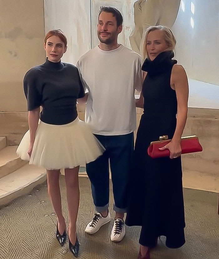 Matthew McConaughey and Emma Roberts posing with an A-list star in a viral clip at a stylish indoor event. Matthew McConaughey and Emma Roberts posing with an A-list star in a viral clip at a stylish indoor event.