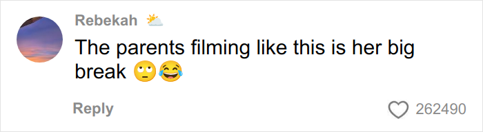 &ldquo;My Worst Nightmare&rdquo;: Stranded Passengers Get A Free Concert They Never Asked For