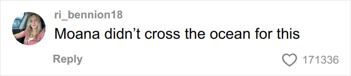 &ldquo;My Worst Nightmare&rdquo;: Stranded Passengers Get A Free Concert They Never Asked For