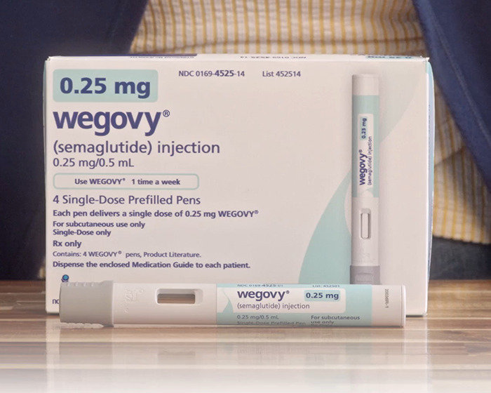 Wegovy semaglutide injection pen and box shown on table highlighting organ-destroying risks linked to Ozempic. Wegovy semaglutide injection pen and box shown on table highlighting organ-destroying risks linked to Ozempic.
