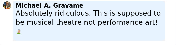 Comment criticizing Rachel Zegler performance, expressing outrage over watching her on screens despite paying for live show. Comment criticizing Rachel Zegler performance, expressing outrage over watching her on screens despite paying for live show.