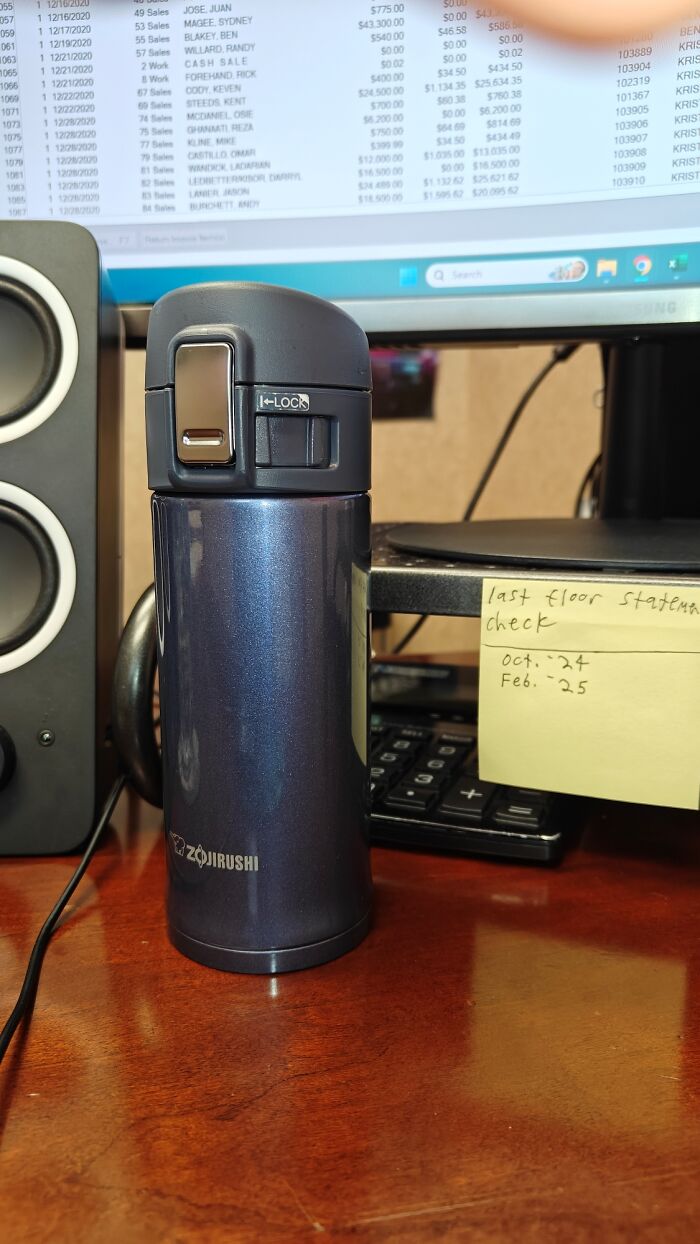 It's A Plain Rooibos Tea With Just A Bit Of Sugar, But You Can't Tell That Because It's In A Travel Mug