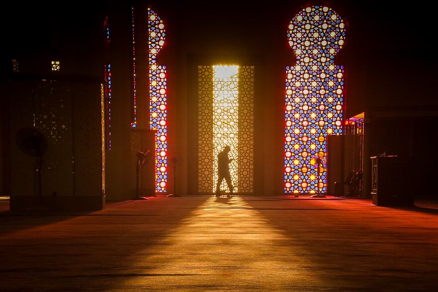 Beware Of Camera Ambush .