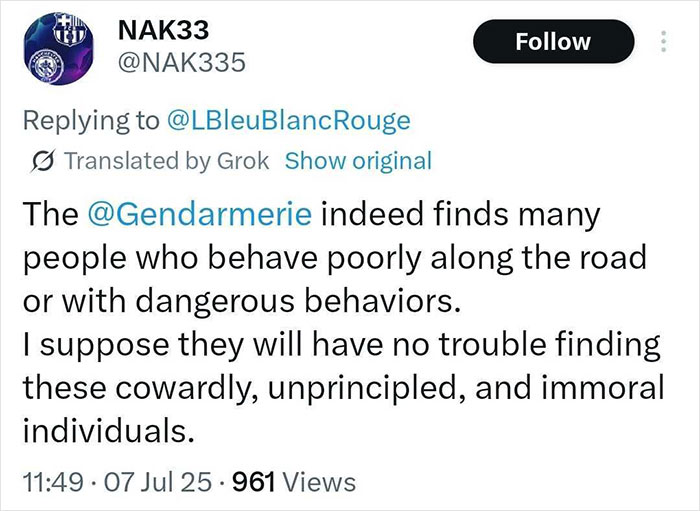 Tweet about Tour De France fans behaving immorally along the road, highlighting dangerous and unprincipled actions. Tweet about Tour De France fans behaving immorally along the road, highlighting dangerous and unprincipled actions.