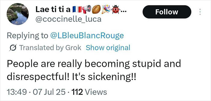 Tweet expressing outrage at Tour De France fans standing on graves, calling the behavior disrespectful and sickening. Tweet expressing outrage at Tour De France fans standing on graves, calling the behavior disrespectful and sickening.