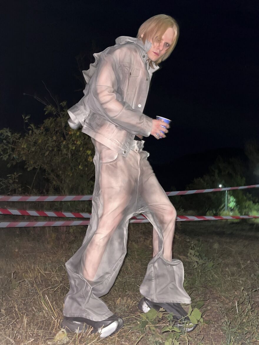 Dark Surrealistic Art By Andrey Tyurin (5 Pics) Dark Surrealistic Art By Andrey Tyurin (5 Pics)