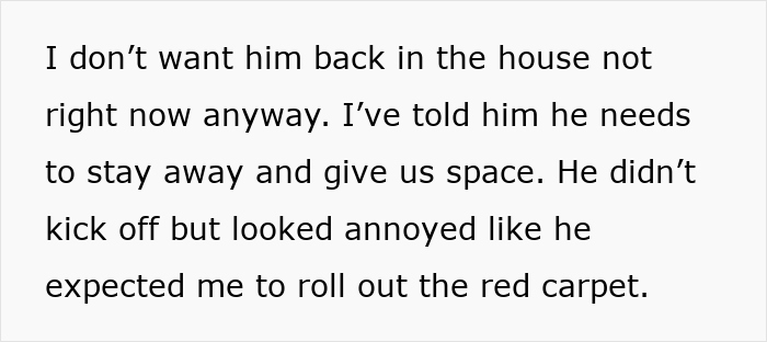 Guy Disappears On Family Right After NYE, Reappears Months Later, Expecting Wife To Welcome Him Back Guy Disappears On Family Right After NYE, Reappears Months Later, Expecting Wife To Welcome Him Back