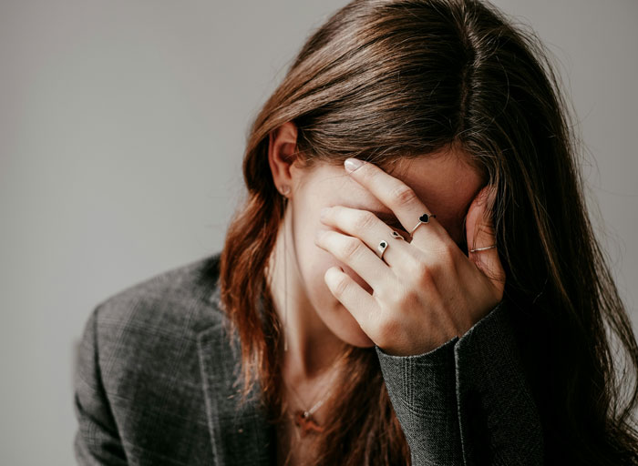 "I Cried All The Time": Women Get Honest About Choosing To Marry For Money Instead Of Love