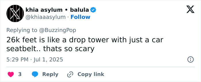 Tweet discussing the frightening experience of a Japan Airlines flight suddenly plunging 26,000 feet mid-air. Tweet discussing the frightening experience of a Japan Airlines flight suddenly plunging 26,000 feet mid-air.