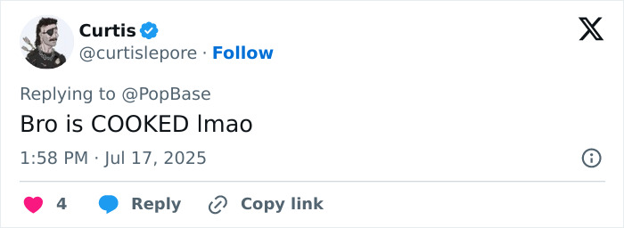 Coldplay Concert Cameraman Catches Couple Cheating On Their Partners During Show Coldplay Concert Cameraman Catches Couple Cheating On Their Partners During Show