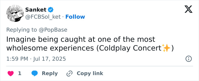 Coldplay Concert Cameraman Catches Couple Cheating On Their Partners During Show Coldplay Concert Cameraman Catches Couple Cheating On Their Partners During Show