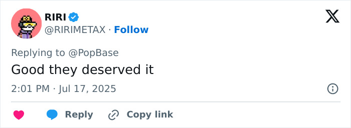 Coldplay Concert Cameraman Catches Couple Cheating On Their Partners During Show Coldplay Concert Cameraman Catches Couple Cheating On Their Partners During Show