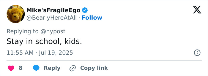 Tweet from Mike'sFragileEgo on substance-related passing in adult industry, highlighting mental health emergency awareness online. Tweet from Mike'sFragileEgo on substance-related passing in adult industry, highlighting mental health emergency awareness online.