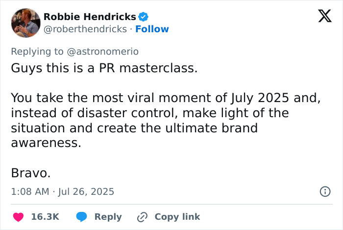Tweet by Robbie Hendricks praising viral Coldplay frontman cheating drama as a PR masterclass creating brand awareness. Tweet by Robbie Hendricks praising viral Coldplay frontman cheating drama as a PR masterclass creating brand awareness.