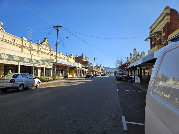 York, Western Australia. Founded In 183. View Of Main Street On A Cold Winters Morning