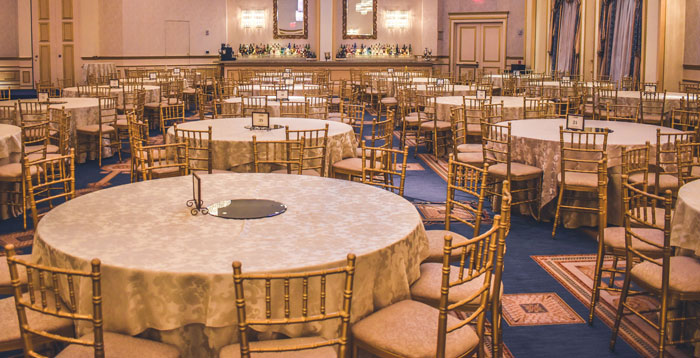 "What's Your Worst Experience As A Wedding Guest And What Made It A Bad Wedding?" (50 Answers)