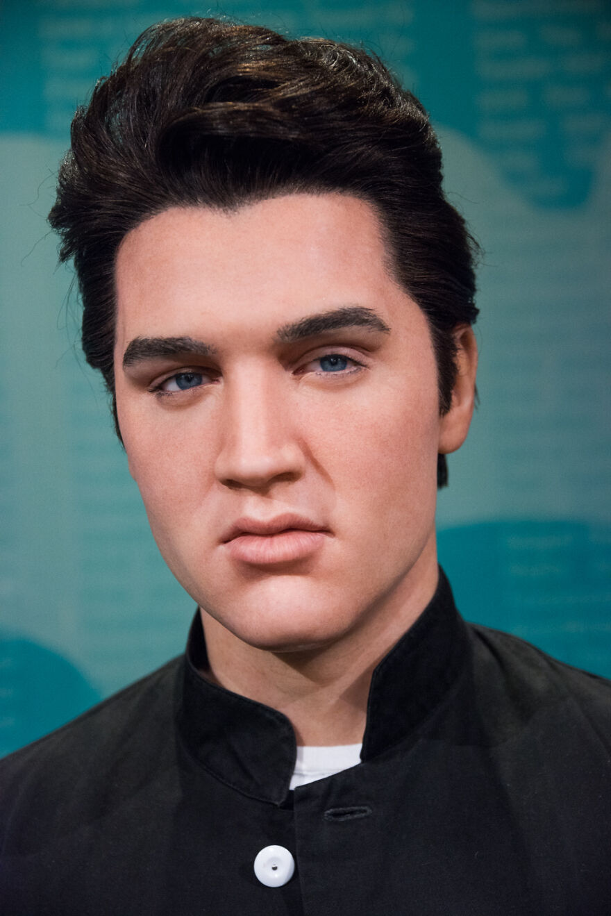 Celebrity Portrait #7444