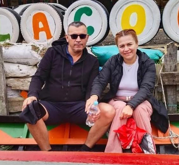 Family Of 3 Found Lifeless In Hotel Room After Complaining About Strange "Smell" In Horrifying Case Family Of 3 Found Lifeless In Hotel Room After Complaining About Strange "Smell" In Horrifying Case