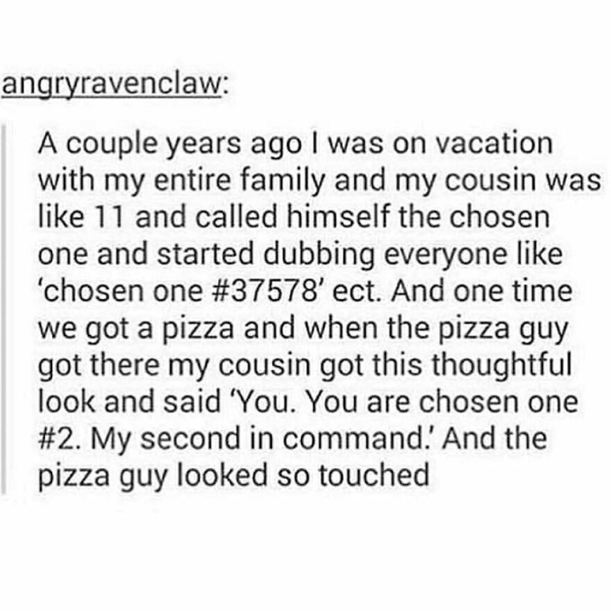 Text post describing a funny and heartwarming true story about a family vacation and a pizza delivery.