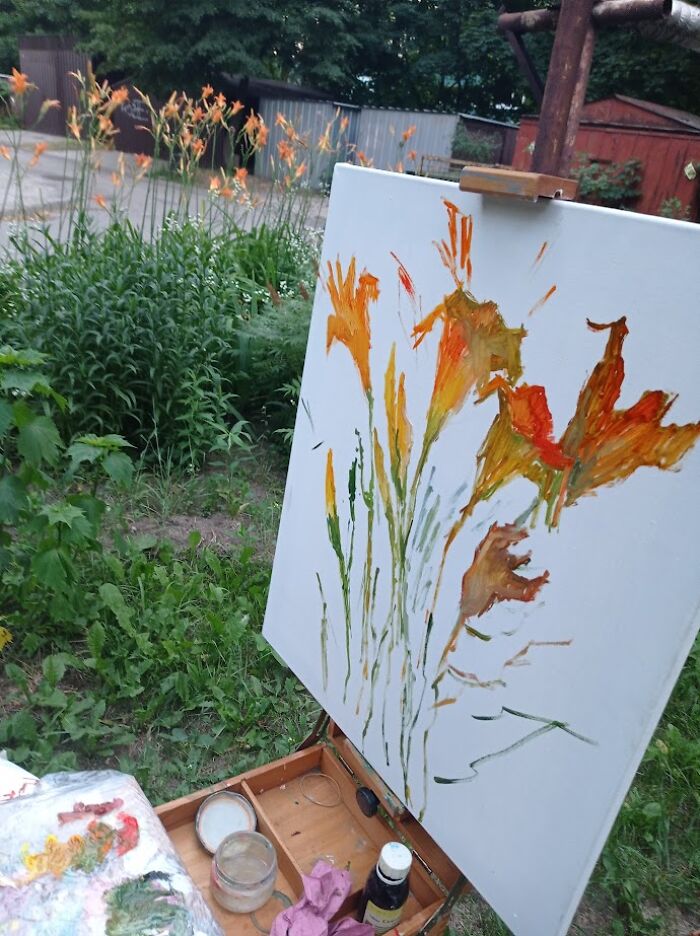 "Do You Like To Draw Flowers?": I Paint Lilies And Enjoy The Process (12 Pics)