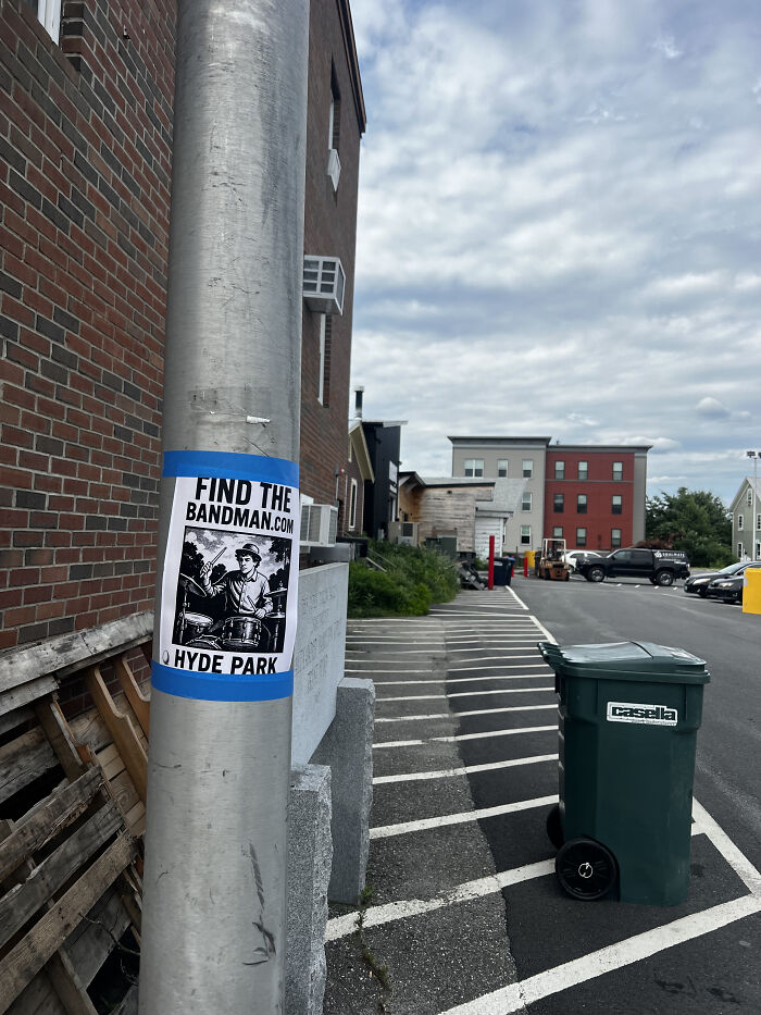 I Tried To Find My High School Friend Using Missing Milk Cartons And Posters, And It Might Work I Tried To Find My High School Friend Using Missing Milk Cartons And Posters, And It Might Work