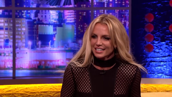 40 Wild Rumors That People Thought Were Fake, Until They Turned Out True