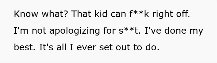 Text message showing a guy refusing to apologize to his daughter for generational trauma, sparking online debate.