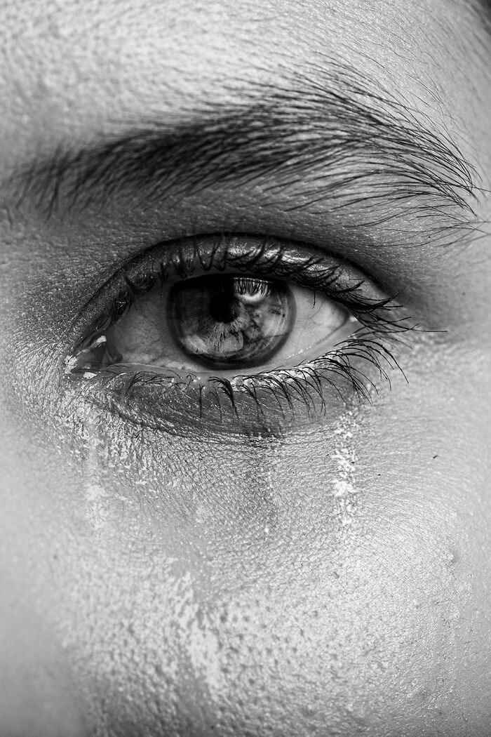 Breastfeeding Broke Me, But Hearing Other Mums’ Stories Helped Me Heal So I Photographed It (6 Pics)