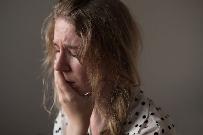 People Are Revealing The Most Unhinged, Depressing And Awful Things They Know About Their Families