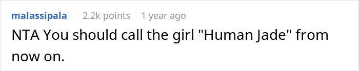 Screenshot of an online comment discussing a partner refusing to rename a cat and mentioning a traumatic childhood. Screenshot of an online comment discussing a partner refusing to rename a cat and mentioning a traumatic childhood.
