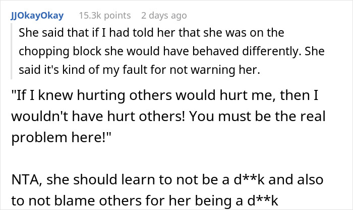 Text post discussing a friend getting fired and the consequences of not warning her about it.