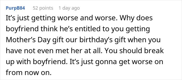 Comment discussing entitlement to Mother's Day gift from boyfriend after 8 months of dating, expressing shock and advice. Comment discussing entitlement to Mother's Day gift from boyfriend after 8 months of dating, expressing shock and advice.