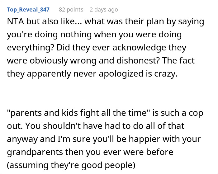 Screenshot of a Reddit comment discussing toxic parents and the challenges of living under the same roof at age 18.