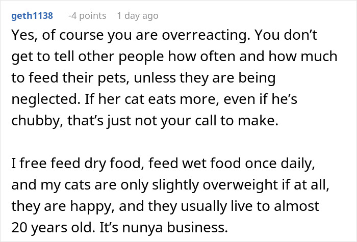 Comment discussing concerns about a severely overweight cat and feeding habits between sisters. Comment discussing concerns about a severely overweight cat and feeding habits between sisters.