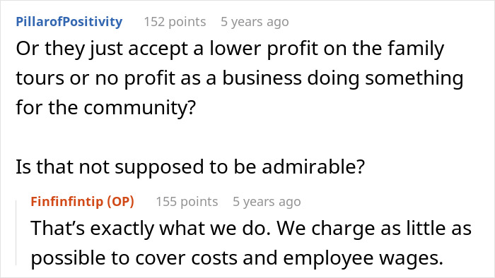 Online discussion showing customer opinions about a tour company facing bad reviews after refusing childfree couples.