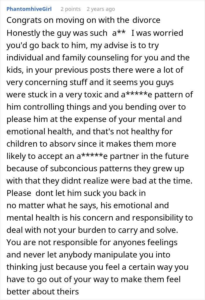 Screenshot of an online comment discussing toxic relationships and emotional health after a man reads his wife’s diary. Screenshot of an online comment discussing toxic relationships and emotional health after a man reads his wife’s diary.