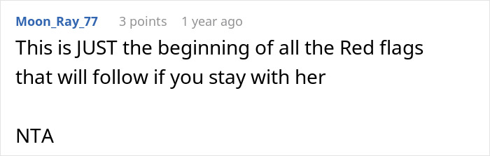 Screenshot of a forum comment discussing a woman furious her partner won't rename their cat, highlighting relationship red flags. Screenshot of a forum comment discussing a woman furious her partner won't rename their cat, highlighting relationship red flags.