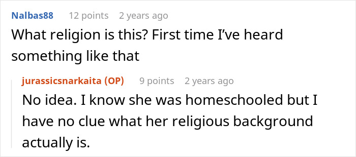 Screenshot of a Reddit conversation discussing disbelief in dinosaurs and questioning religious background related to Jurassic Park. Screenshot of a Reddit conversation discussing disbelief in dinosaurs and questioning religious background related to Jurassic Park.