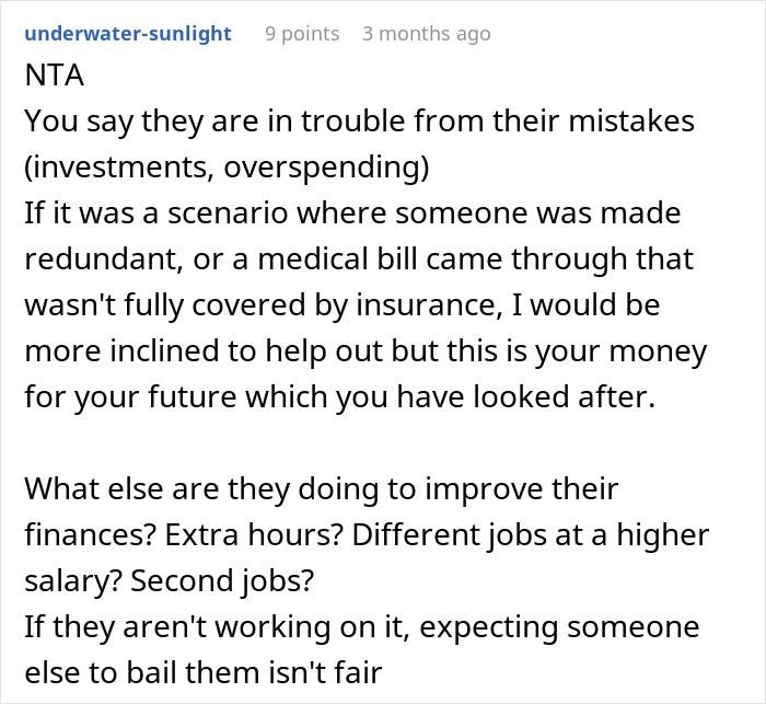 Comment discussing a teen refusing to sacrifice her future due to parents’ financial mistakes and lack of responsibility.