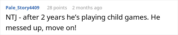 Screenshot of a forum comment discussing a boyfriend breaking up without warning and blocking contact.